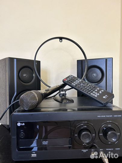 Домашний кинотеатр мини