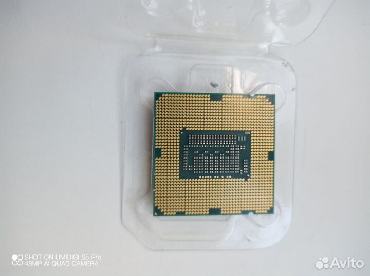 Intel Core i3-3320 3.30 GHz + Intel Pentium G840
