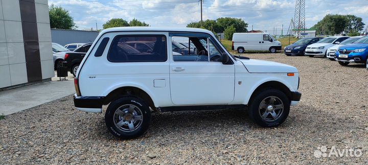 LADA 4x4 (Нива) 1.7 МТ, 1998, 277 000 км