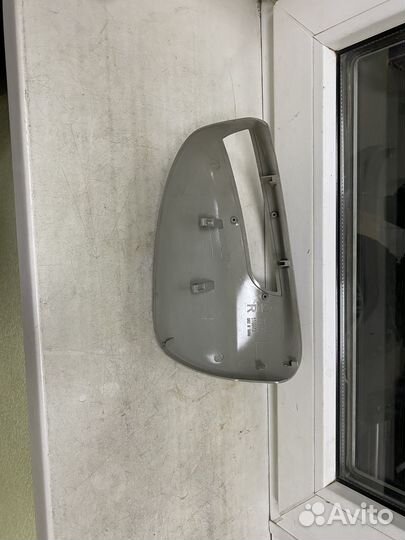 Nissan YH050 колпаки зеркал