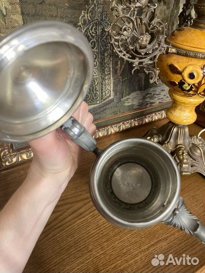 Винтажный оловянный кувшин Италия