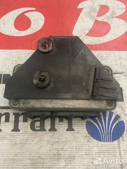 Блок управления двигателем Volkswagen Polo седан