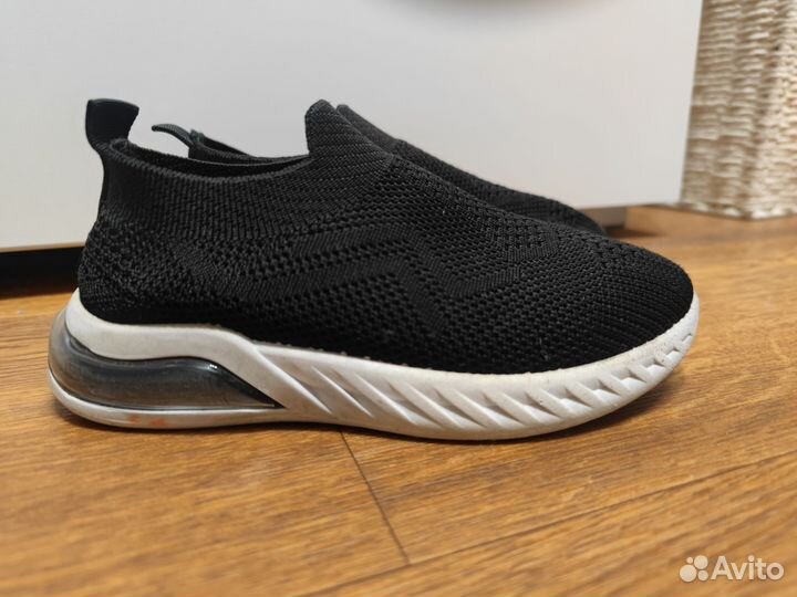 Комплект обуви: 5 пар на лето или школу