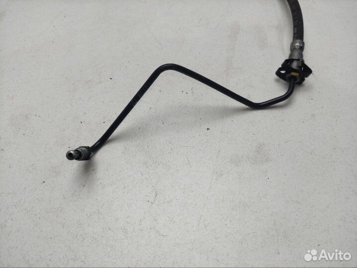 Трубка тормозная передняя левая Volkswagen Touareg