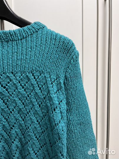 Свитер женский