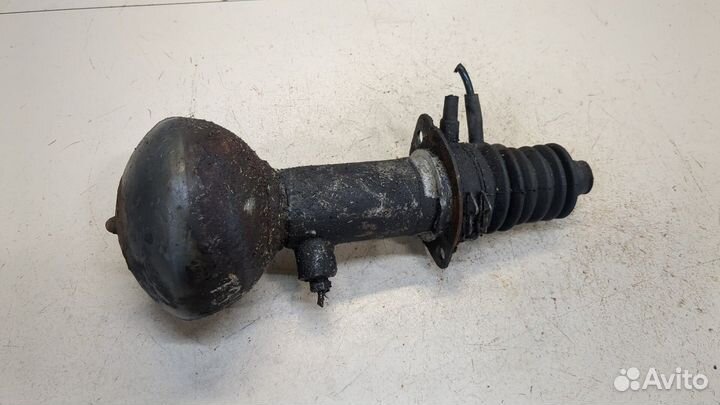 Гидроаккумулятор Citroen C5, 2006