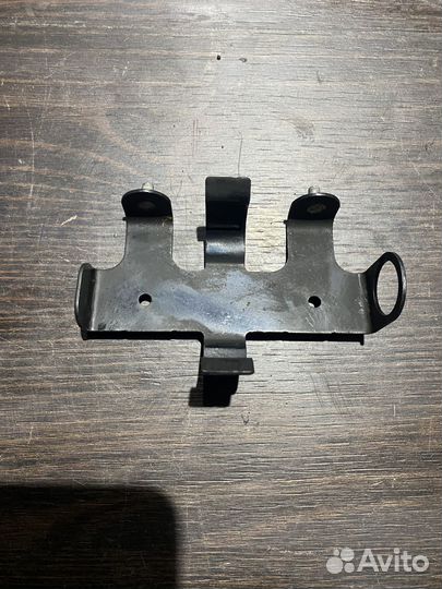 Кронштейн крепление Harley-Davidson V-Rod 02-06