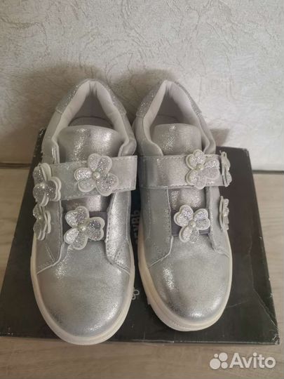 Ботинки детские 32