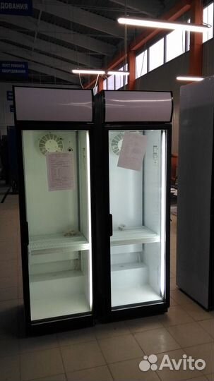 Холодильный шкаф