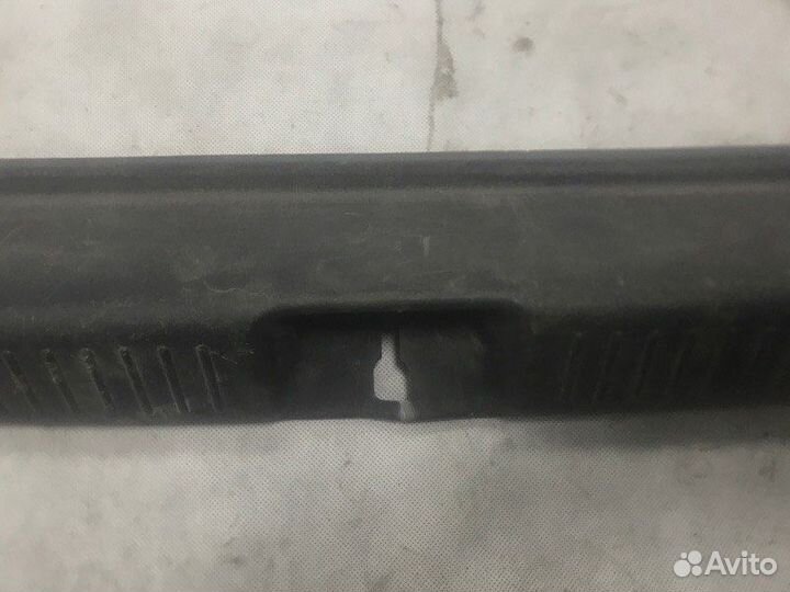 Крышка багажника задняя Toyota Caldina ST210 3SFE