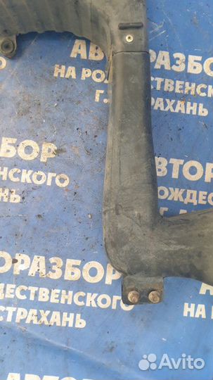 Патрубок воздушного фильтра. Hyundai County