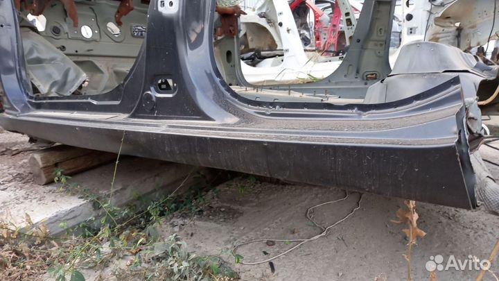 Порог левый правый Рено Флюенс