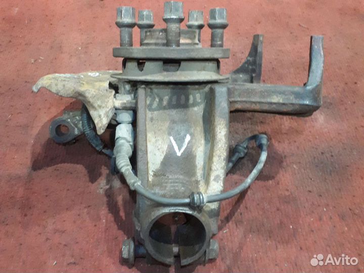 Левый поворотный кулак фольксваген гольф 4