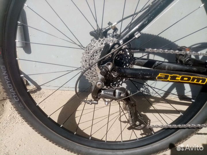 Велосипед Racing Atom