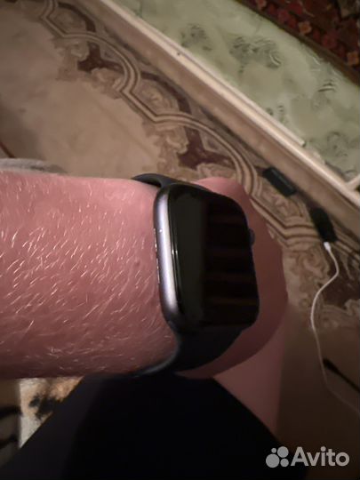 Часы эйпл watch5