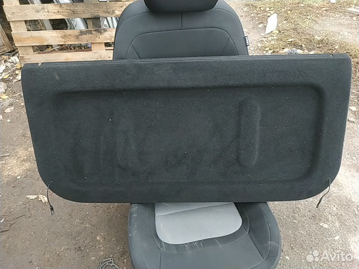 Задняя полка багажника Киа Сид 2015 год