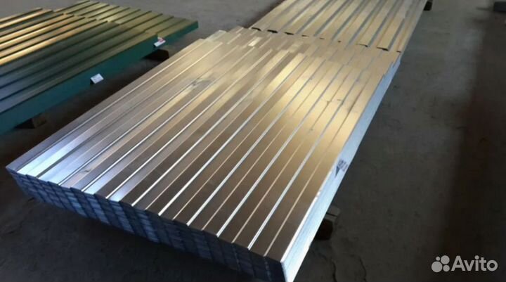 Профнастил для забора и кровли