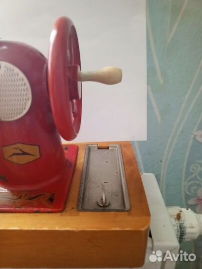 Швейная детская машинка дшм 1 отличная