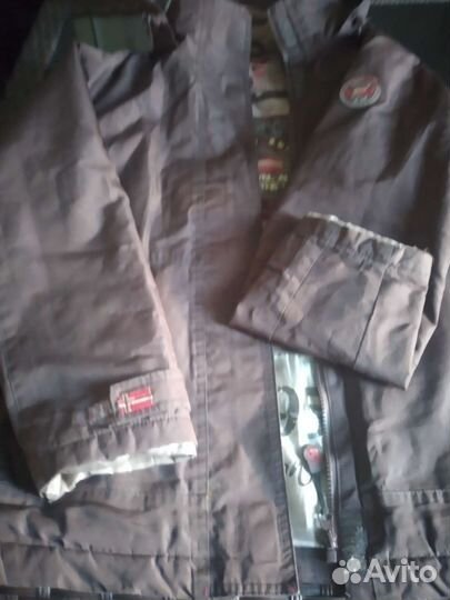 Горнолыжная куртка женская