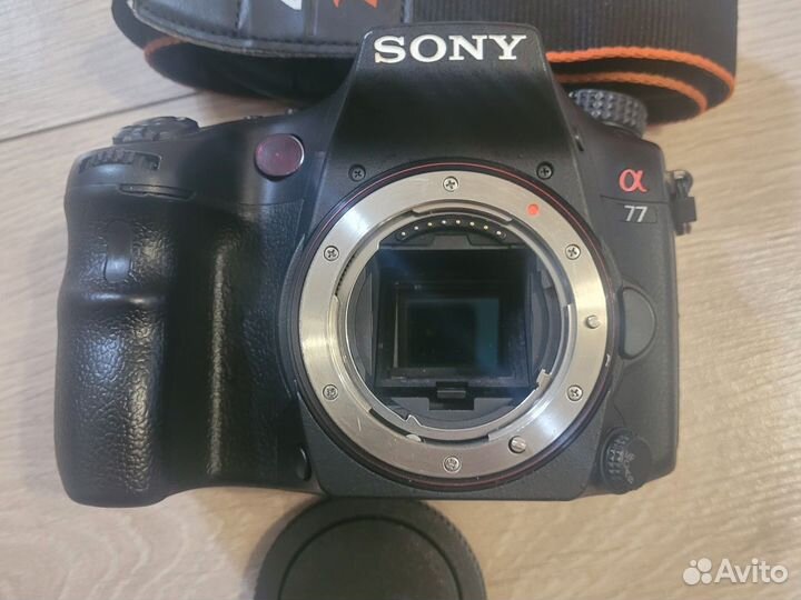 Sony Alpha SLT-A77 Body