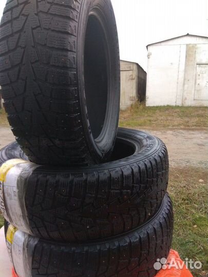 Arctic Claw Winter TXI 225/60 R17