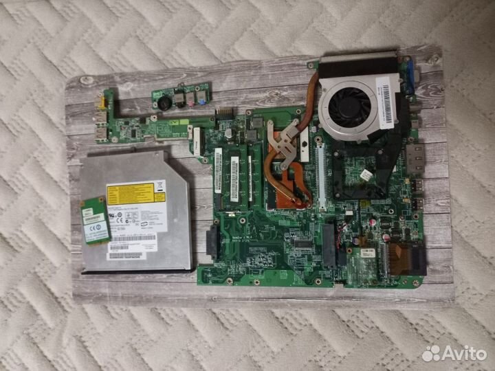 Комплектующие для ноутбука acer z01