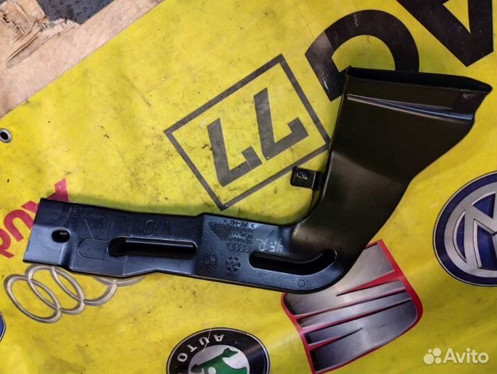 Воздуховод правый Audi A6 универсал 2.8 CCE 2009