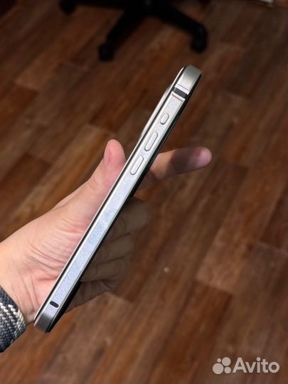 Чехол на iPhone 15 pro max magsafe