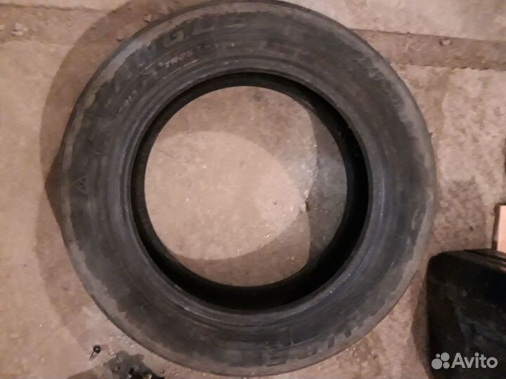 Triangle TR257 225/60 R17