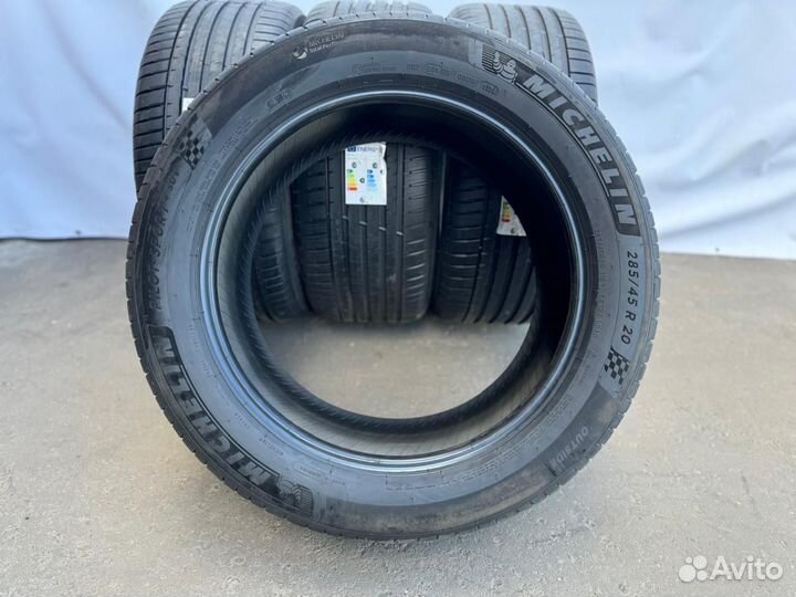 Michelin Pilot Sport 4 285/45 R20 111