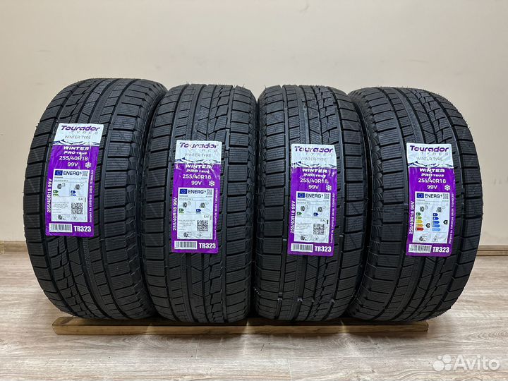 Tourador Winter Pro TSU2 255/40 R18 99V