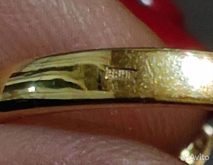 Золотые серьги и кольцо с жемчугом