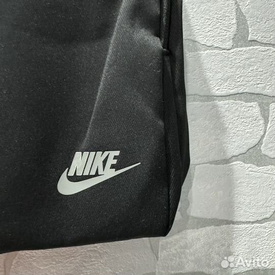 Сумка через плечо Nike tech fleece