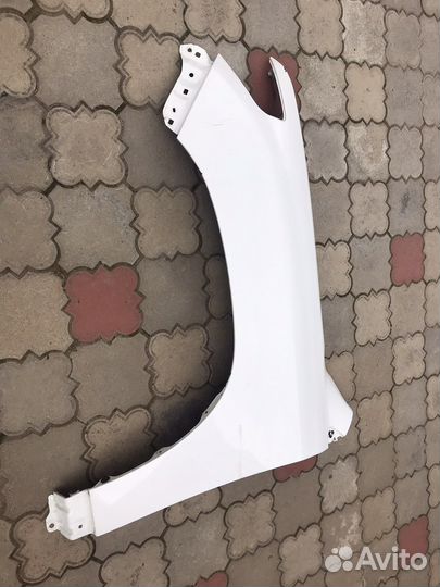 Передняя крыло Лэнд краузер 200 рестайлинг