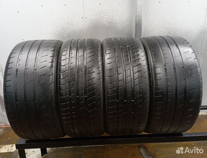 Bridgestone Potenza S007 245/35 R20 и 275/30 R20 99W