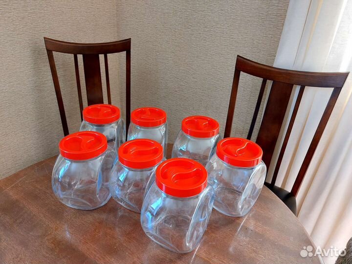 Банки для хранения круп, сухофруктов, чая, кофе