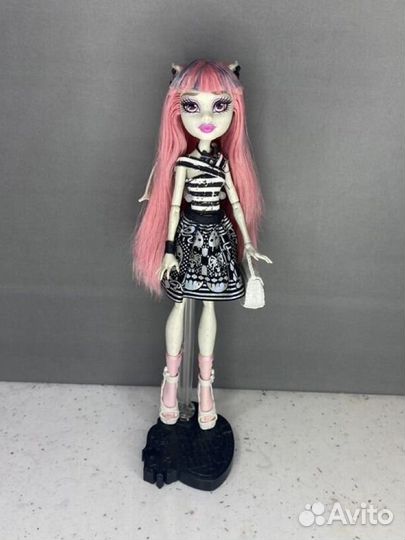 Кукла Монстер Хай Рошель базовая