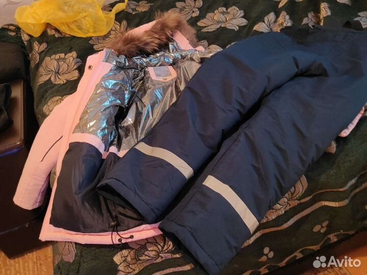 Горнолыжный костюм на девочку