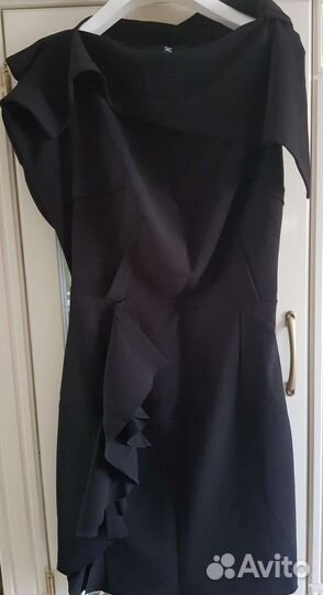 Потрясающее платье Elisabetta Franchi