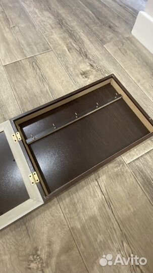 Ключница настенная из дерева