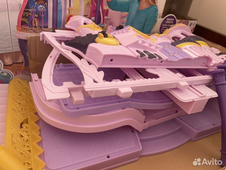 My Little Pony Замок Кантерлот Hasbro