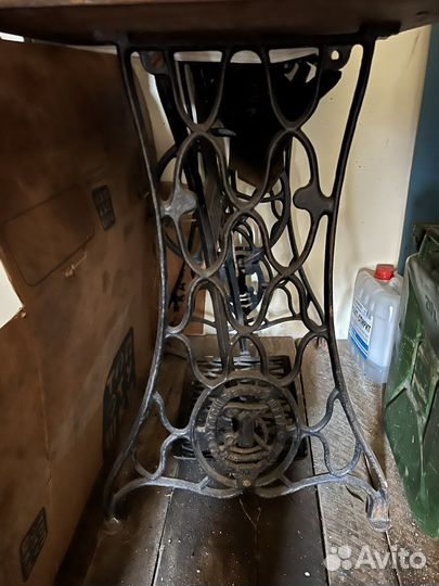 Станина чугунная