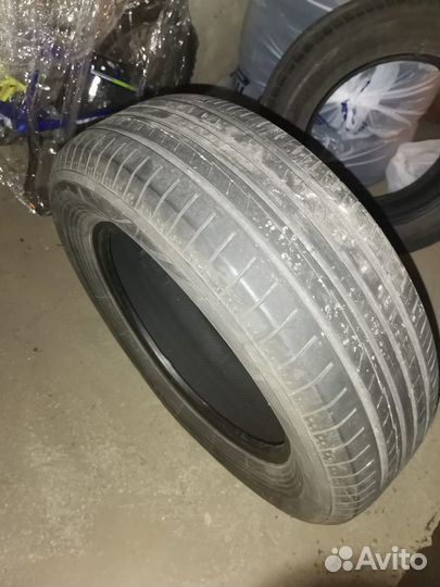 Yokohama BluEarth AE50 215/65 R17 99V