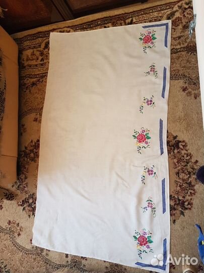 Огромный вышитый яркий накомодник из хлопка СССР