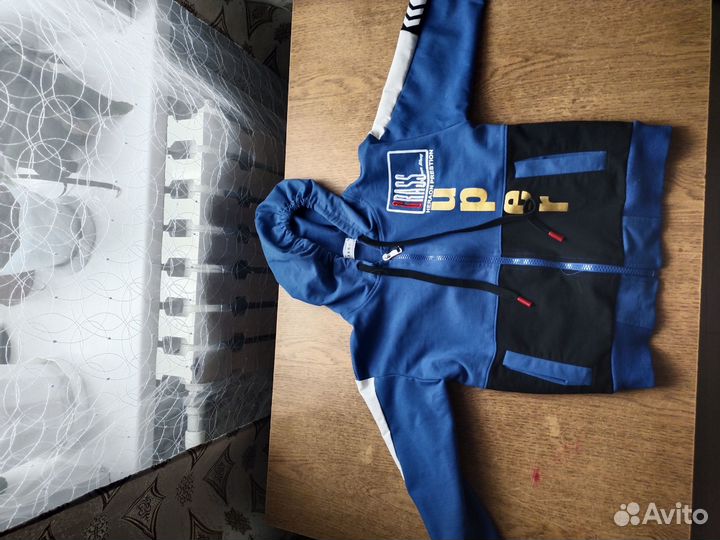 Спортивный костюм детский новый