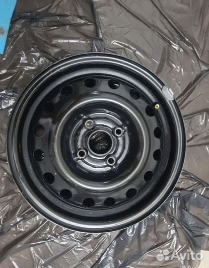 Литье диски r14 4x100 accent