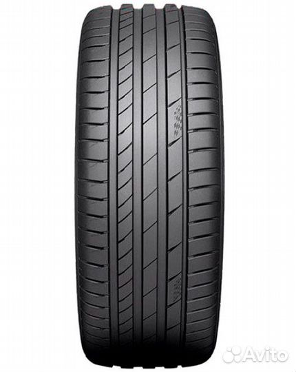 Kumho Ecsta PS71 215/55 R17 94W