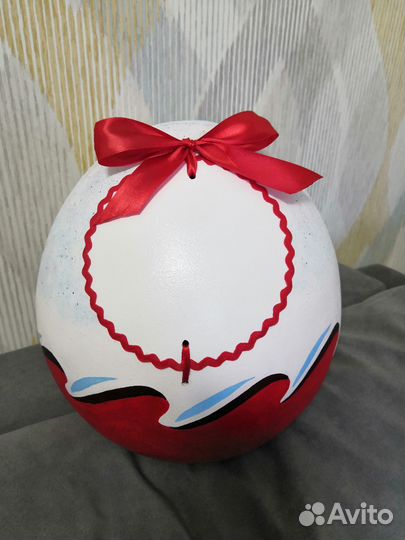 Большой киндер сюрприз