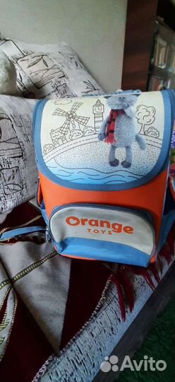 Отдам Рюкзак школьный ранец