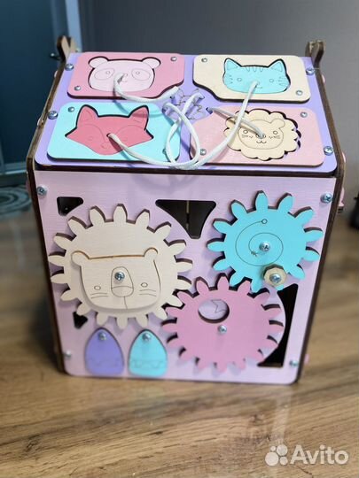 Бизиборд домик со светом большой